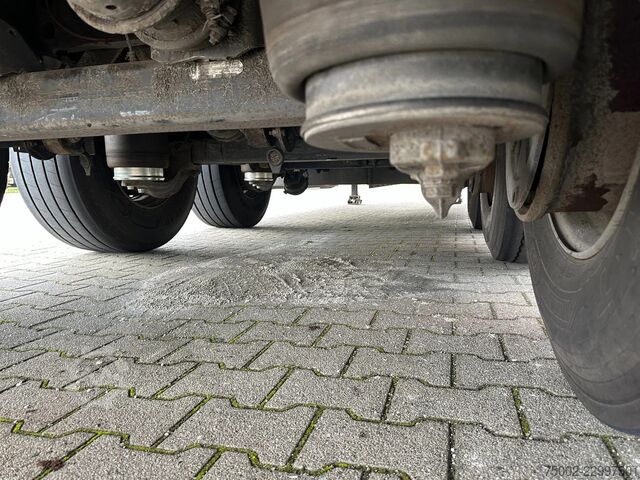 Krone 280cm inside height / liftaxle / palletbox / BPW+drumbrakes / NL-trailer / APK: 01-2027 Krone 280cm inside height / liftaxle / palletbox / BP...