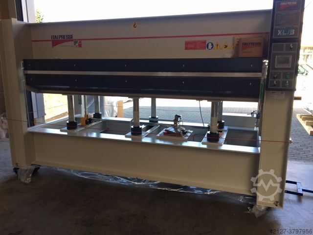Veneer press Italpresse / Italpress XL/6 -- 30-13 - 90 Ton PEA - verfügbar -