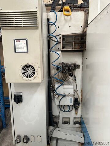 Kondia B1050 Machining Center with Fanuc KONDIA 1050B