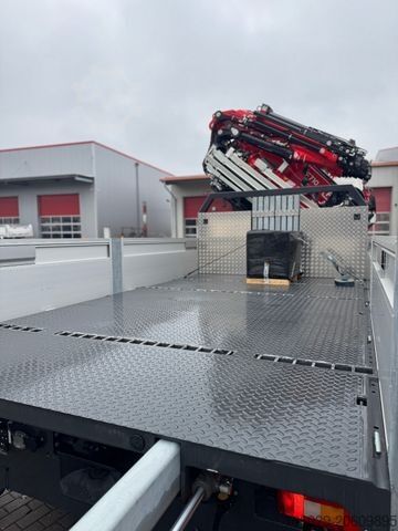 Heavy-duty truck VOLVO FH 500 8x4 Kran F710 RA2.27 Jib & Winde Sofort