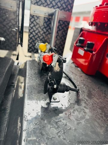 Truck mounted crane VOLVO FH 500 8x4 Kran F710 RA2.27 Jib & Winde Sofort