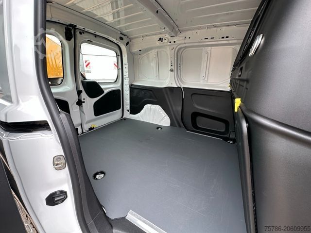 Panel van TOYOTA Proace City L1 Meister/ Comfort-Paket/ PDC/ AHK