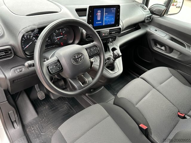 Panel van TOYOTA Proace City L1 Meister/ Comfort-Paket/ PDC/ AHK