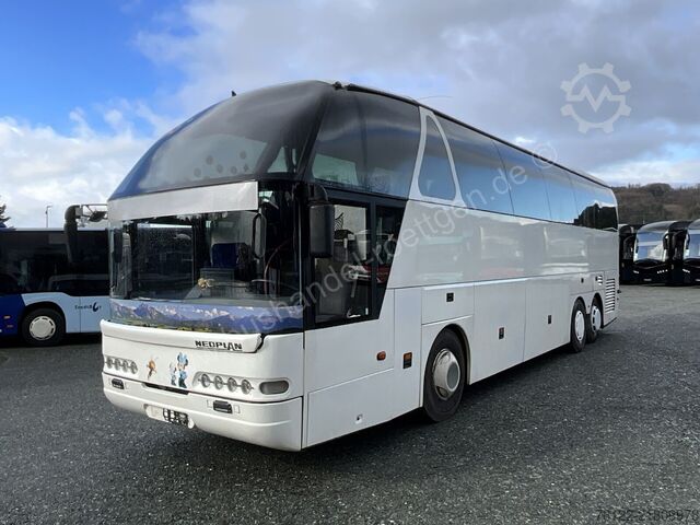 Touring car Neoplan Starliner 516/3 SHDH