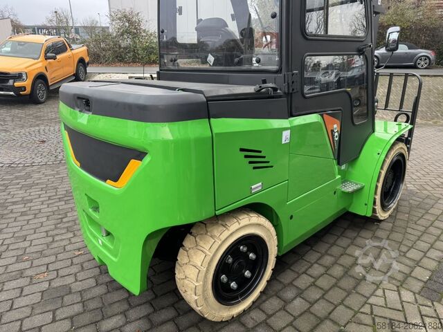 Electric 4-wheel forklift Noblelift FE4P80N