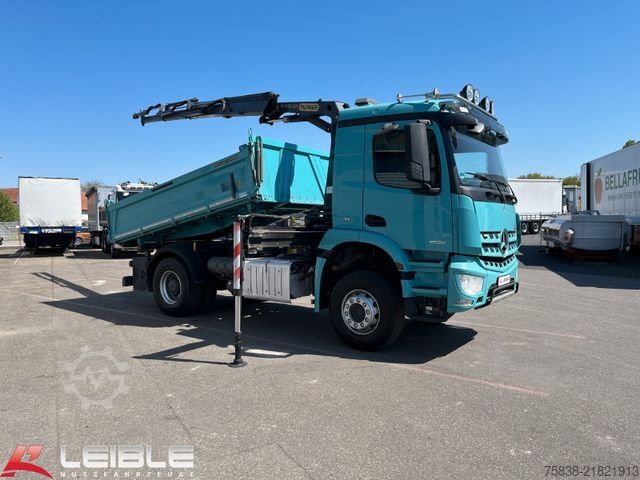 Tipper truck MERCEDES-BENZ Arocs 1832 Kipper+ Kran Palfinger PK9501*205TKM*