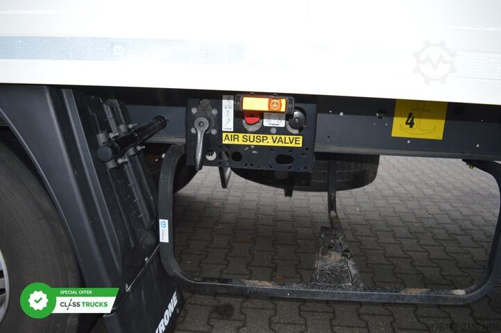 Reefer semitrailer KRONE SDR Cool Liner FP 45 ThermoKing SLXi 300