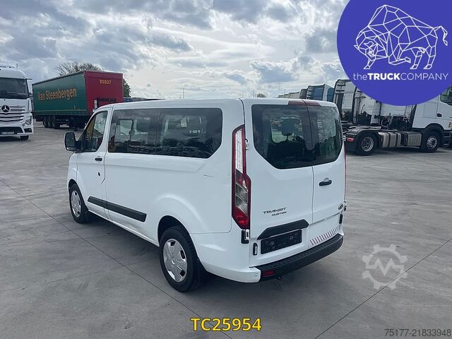Passenger transportation Ford Transit CUSTOM 2.0 TDCI - 9 SEATS - AUTOMATIC -...
