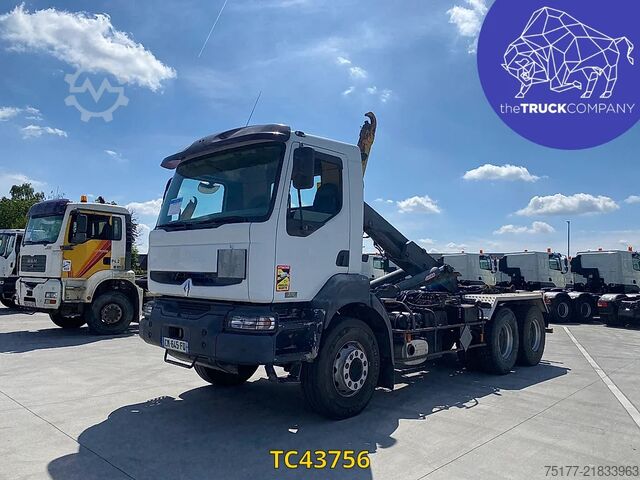 Container transportation Renault Kerax 370