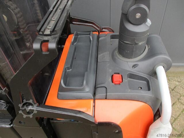 High lifting pallet truck TOYOTA SPE140L