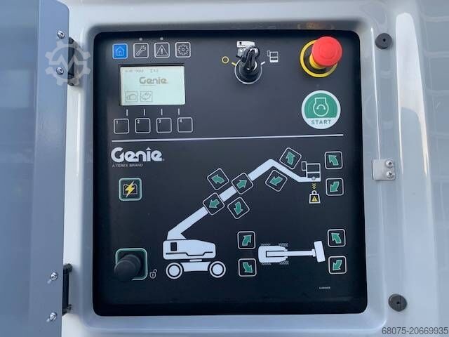 Telescopic boom lift Genie S 45 XC Trax