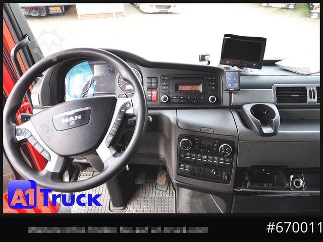 LKW mit Pritsche (offen) MAN TGX 26.400, Hiab Kran, Lenk-Liftachse,