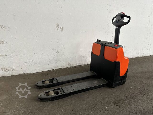 Electric Pallet Truck Toyota LWI 160 - 810 Stunden !!!