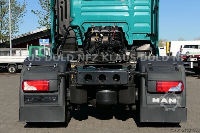 Standard tractor unit MAN TGX 18.500 XXL Retarder Kühlbox XL- Tank Euro 6