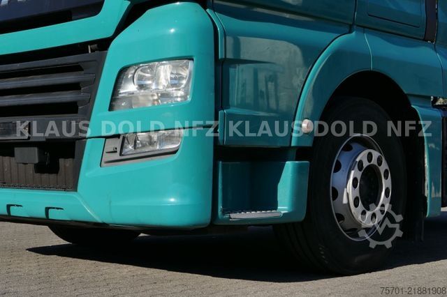 Standard tractor unit MAN TGX 18.500 XXL Retarder Kühlbox XL- Tank Euro 6