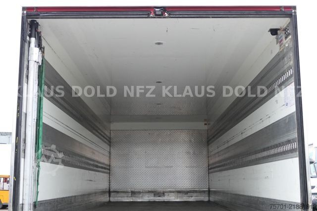 Box truck MERCEDES-BENZ Atego 1530 Koffer Vollluft LBW Kamera E06