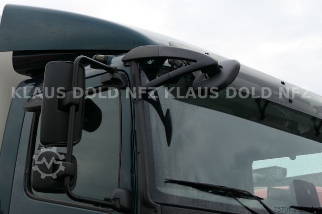 Box truck MERCEDES-BENZ Atego 1530 Koffer Vollluft LBW Kamera E06