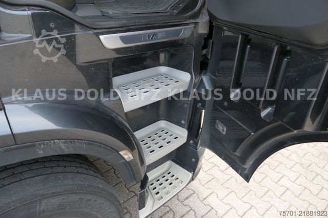 Flatbed truck with tarp DAF XF 480 Pritsche Plane Retarder Standklima Euro 6
