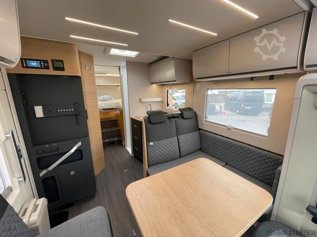 Semi-integrated camper ADRIA Matrix 60Y 670 SL JUBILEE *Sondermodell*