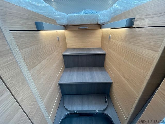 Semi-integrated camper ADRIA Matrix 60Y 670 SL JUBILEE *Sondermodell*