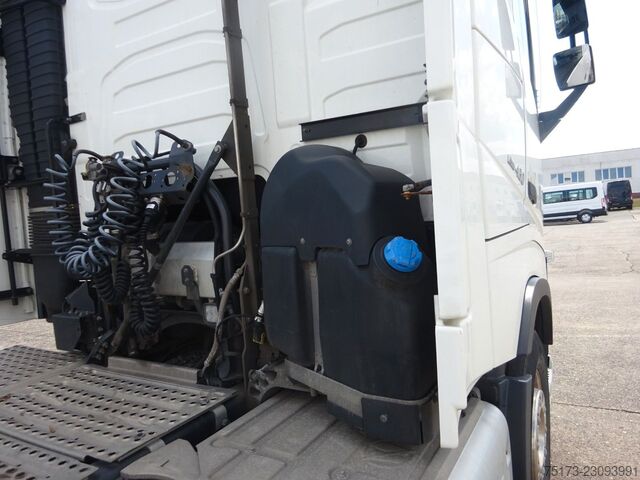 Spezial-LKW VOLVO FH 460 SZM LNG Gas Powered / LNG Globetrotter