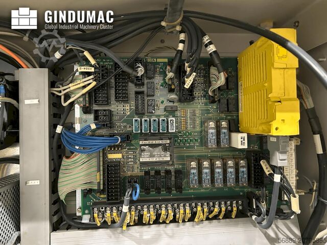 VERTIKALES BEARBEITUNGSZENTRUM FANUC Robodrill Alpha-T14 iD