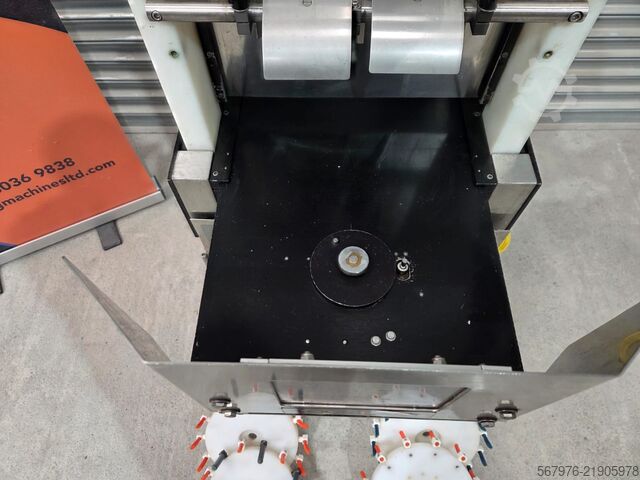 Round Cake Slicer Foodtools Inc. CS-4AC-CE Round Cake Slicer