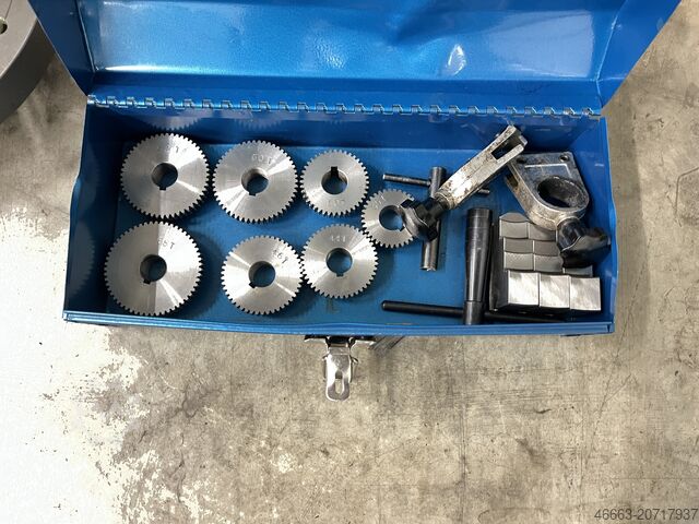 Drehmaschine aus Berufsschule Turncraft 1340