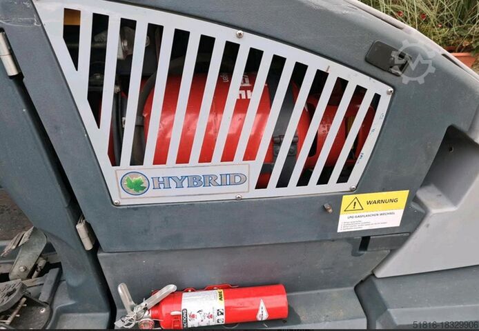 Scheuersaugmaschine Nilfisk CS7010