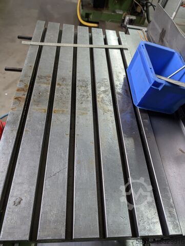 3-Achs Fräsmaschine Konventionell Hermle UWF 801 6995