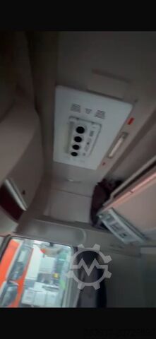 Standard road tractor DAF XF 480 SSC