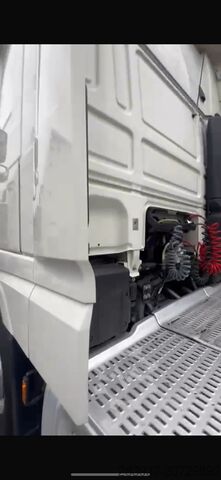 Standard road tractor DAF XF 480 SSC