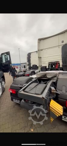 Standard road tractor DAF XF 480 SSC