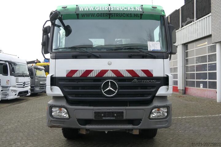 Tipper Mercedes-Benz Actros 3241 | 8X4 | 2 Side Tipper | 500737Km | ...
