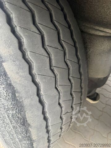 Planenauflieger Schmitz Cargobull SCB S3T7141