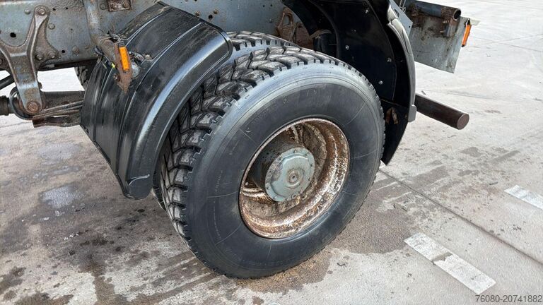 3-Seiten-Kipper Mercedes-Benz Actros 1840 (EPS / 4X4 / LAMES / GRAND PONT / S...