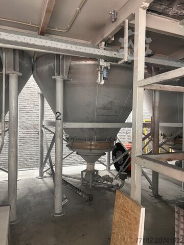 Silos für PVC-Pulver AZO silo’s