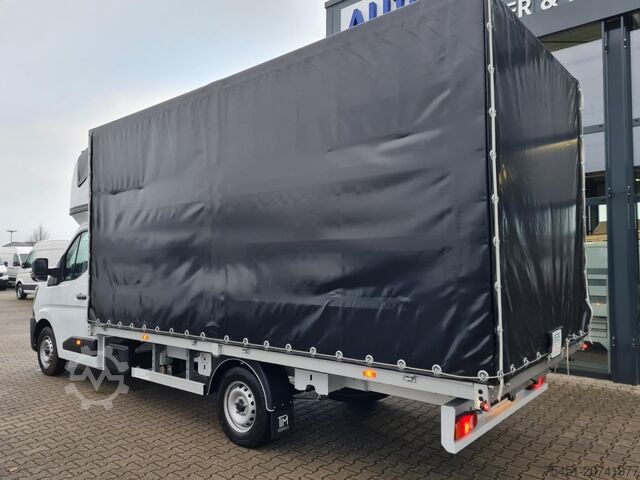 Transporter mit Pritsche & Plane Renault Master 35 Pritsche Schiebe Plane Schlafkab Automatik