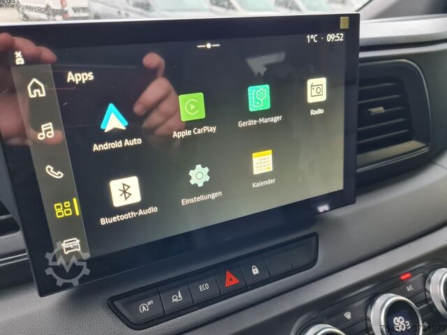 Transporter mit Pritsche & Plane Renault Master 35 Pritsche Schiebe Plane Schlafkab Automatik