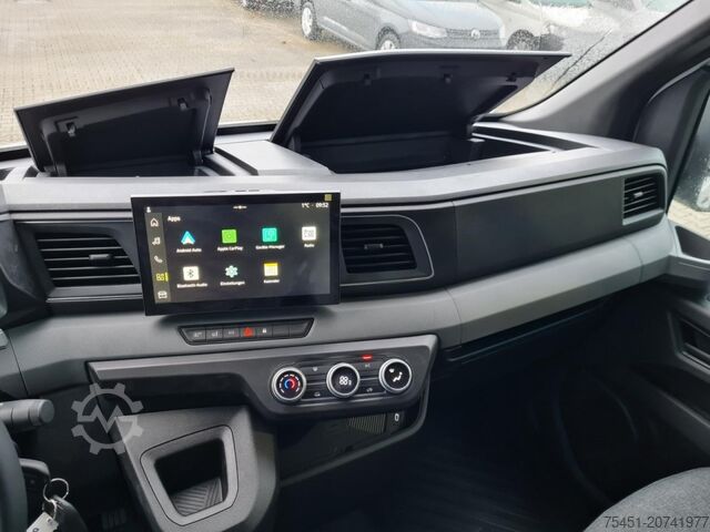 Transporter mit Pritsche & Plane Renault Master 35 Pritsche Schiebe Plane Schlafkab Automatik