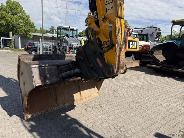 Chain excavator JCB JZ 255 NLC Kurzheck OQ 70/55 Schild