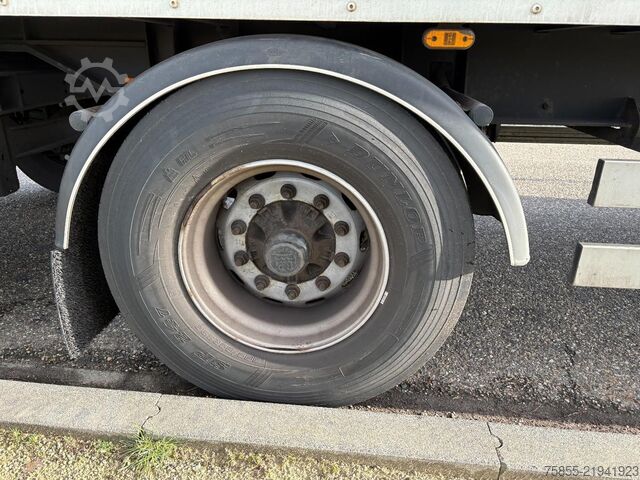 Box body Van Hool 2B2001 2-Axle Box / Loading Lift / Steering / A...