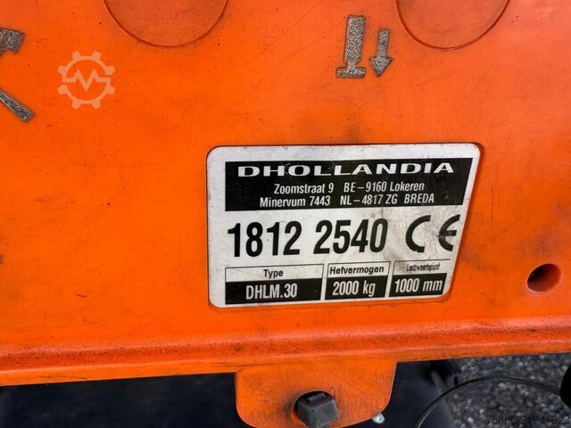 Box body Van Hool 2B2001 2-Axle Box / Loading Lift / Steering / A...