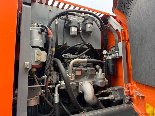 Radbagger Hitachi ZX 140 W-5