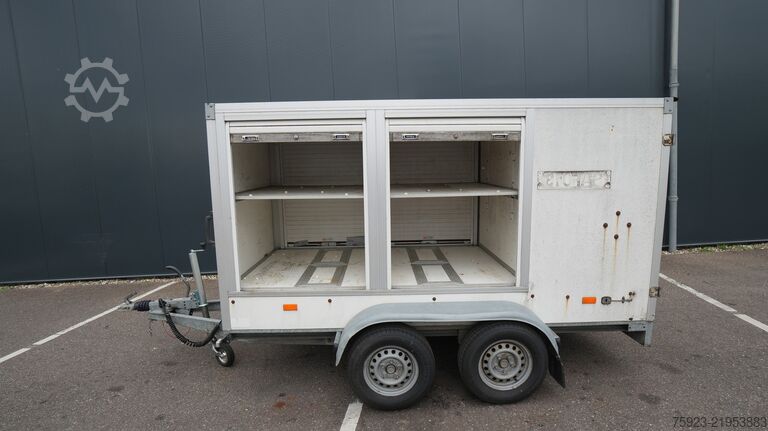 Suitcase Hapert 2 axle closed box