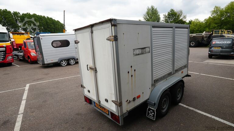 Suitcase Hapert 2 axle closed box
