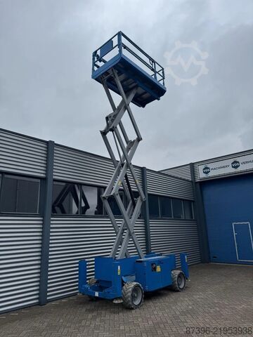 Articulated boom lift Genie GS2669DC Hoogwerker Schaarhoogwerker
