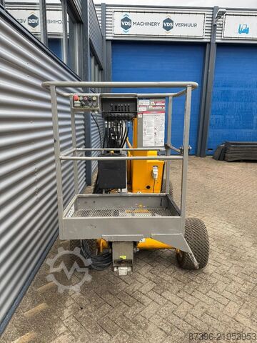 Articulated boom lift Niftylift HR12NE Hoogwerker Knikarmhoogwerker