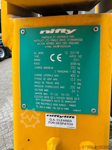 Articulated boom lift Niftylift HR12NE Hoogwerker Knikarmhoogwerker