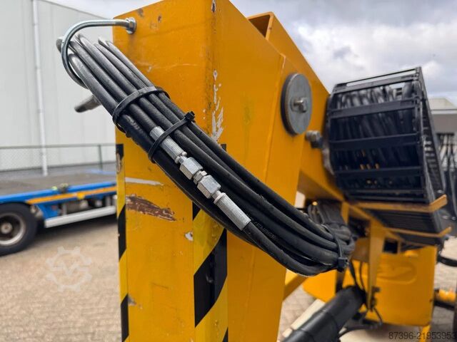 Articulated boom lift Niftylift HR12NE Hoogwerker Knikarmhoogwerker